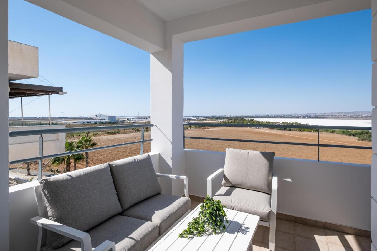 The Saline Views Makenzy Lägenhet Larnaca Exteriör bild